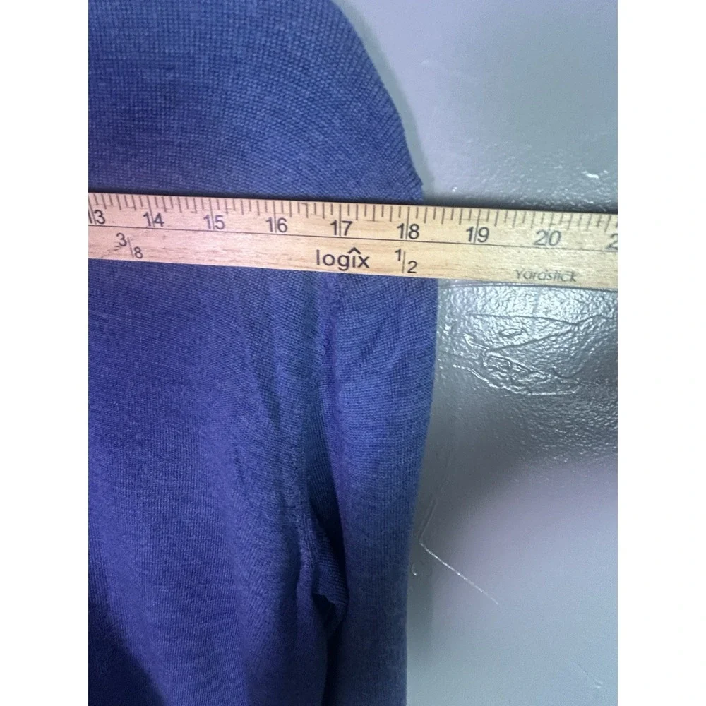 Calvin Klein Extra Fine Merino Wool Knit Sweater Men's M Blue V-Neck